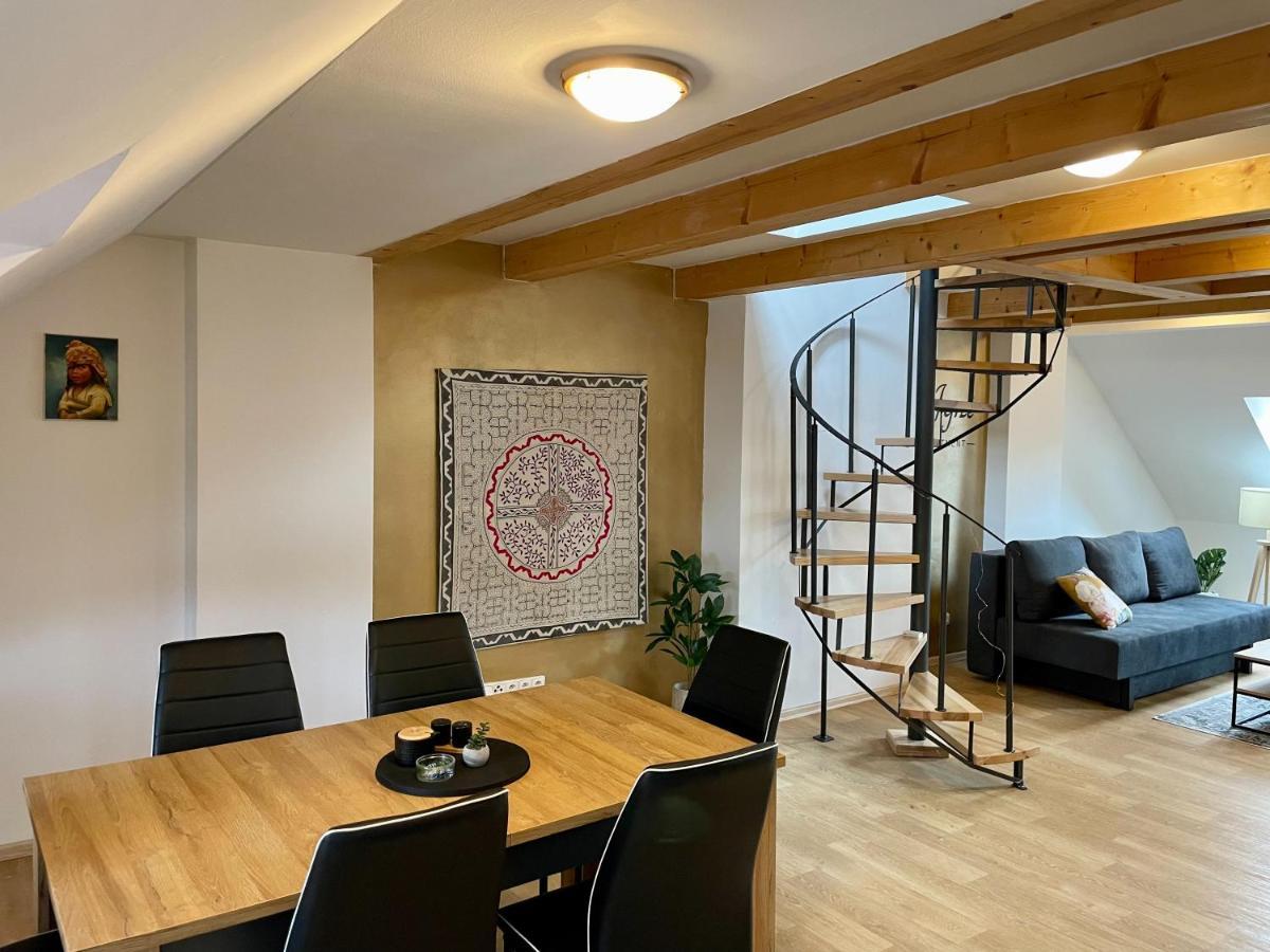 Ayni Apartman Semily Dış mekan fotoğraf
